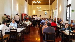 restaurantes con jardin en buenos aires El Patio