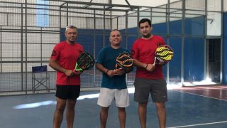 escuela padel adultos en buenos aires Escuela de padel Inclusive Padel (niños-adultos)