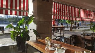 nice coffee shops in buenos aires Lobo Café Puerto Madero