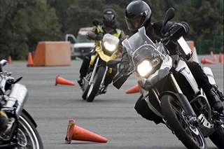 sitios para hacer practicas de moto en buenos aires Autoescuela AEM - Aprende a manejar auto y moto.