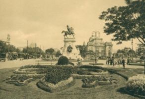 restos arqueologicos cerca de buenos aires Plaza Italia