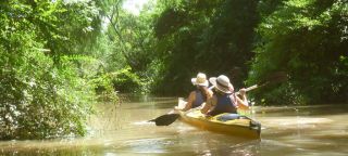 La mejor opción para conocer rincones del Río de la Plata, de Tigre y del Delta del Paraná, de manera guiada, placentera y segura.