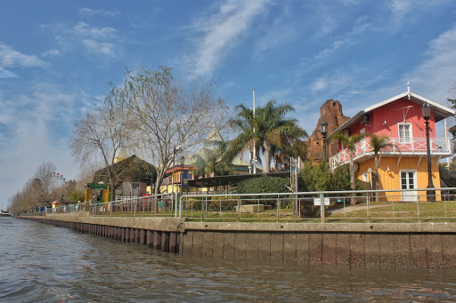 Barco Humberto M / Sunset & Open Bar