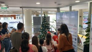 Papa Noel visitó la seccional de Avellaneda-Lomas de Zamora