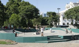 lugares para hacer deportes de aventura en buenos aires Parque de parkour - Mataderos